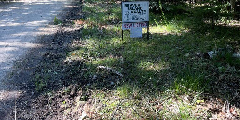 Beaver-Island-Lakefront-Lot-25-Western-Shores-sign